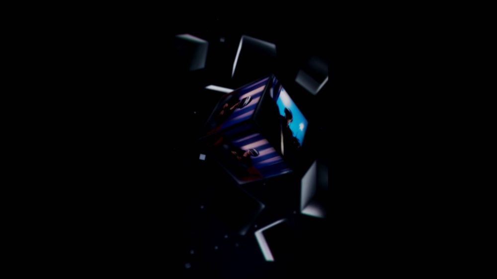 3D Cube Spin Reveal - Image 4